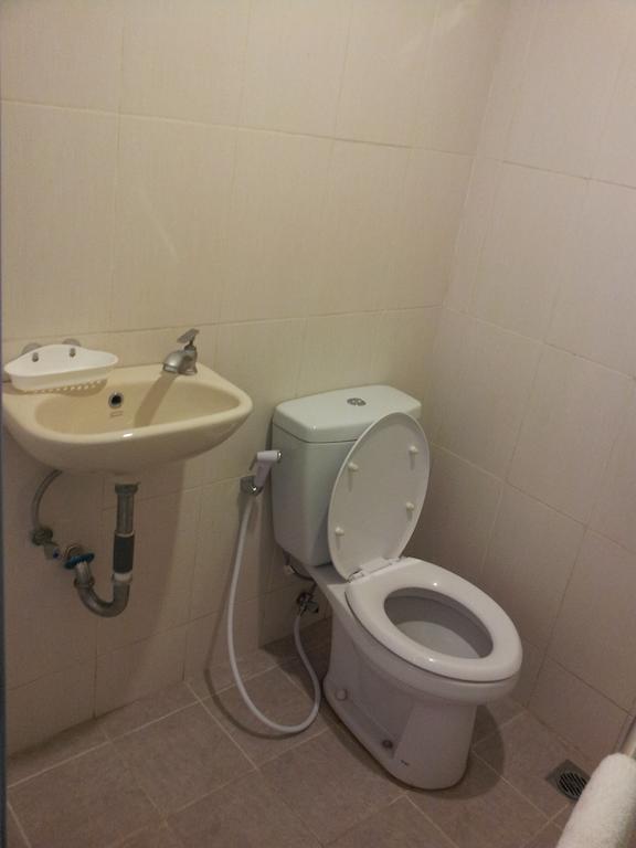 Loxy Inn スラバヤ 部屋 写真